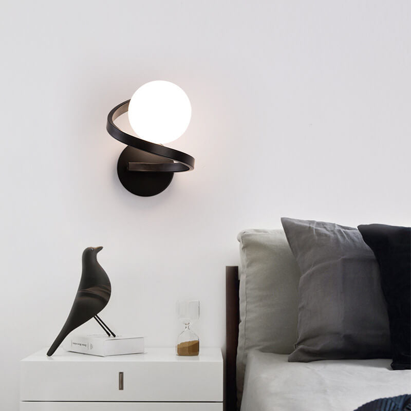 GlowFlex - Modern Curved Minimalist Wall Lamp made of Iron
