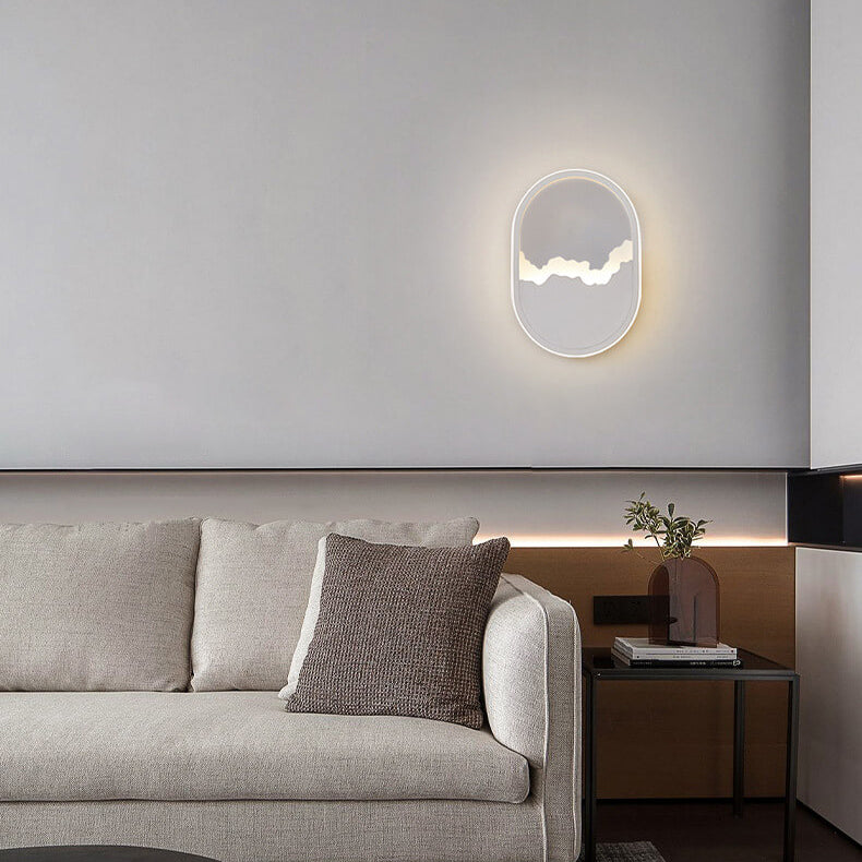 WaveGlow - Modern Oval LED Wall Lamp in Iron with Refined Wave
