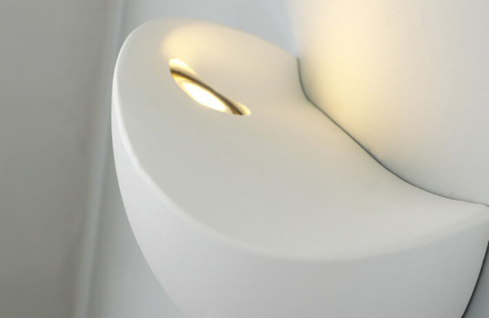 Luminia - Creative Minimalist Half-Round Aluminium LED Wall Lamp