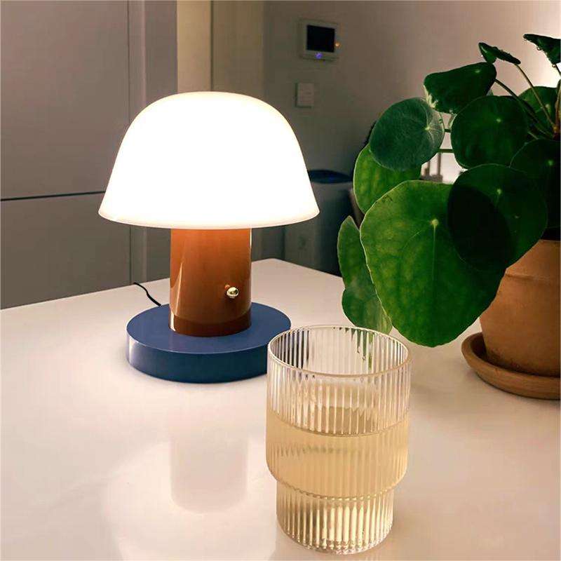 MushLume – Elegant Mushroom Lamp