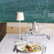 LuxaGlow - Luxe Wireless Table Lamp