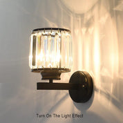 Cristalux - Modern Crystal Wall Light with 1 Light and Arm