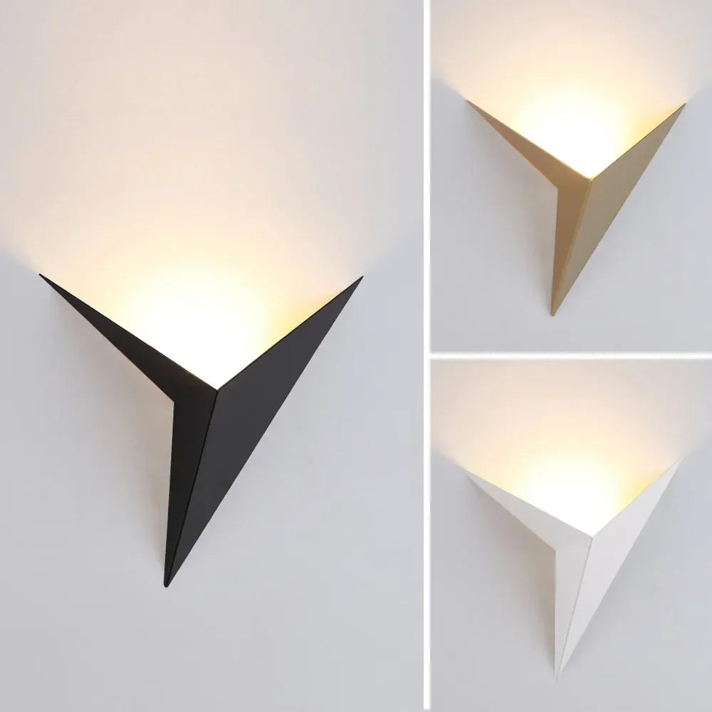 AuraLight - Minimalist and Stylish Wall Lamp