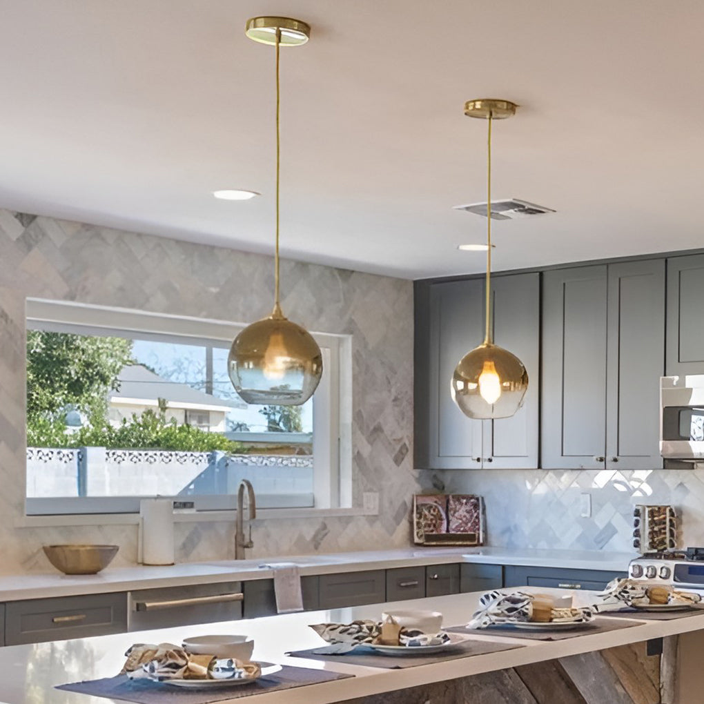 LichtMeester - Modern Globe Design Pendant Light Made of Glass with LED Lighting for Kitchen and Dining Room