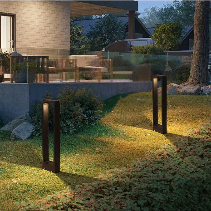 AquaGlow - Waterproof Grass Lamp