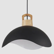 ElegantLuxe - Vintage Pendant Light in Black Metal
