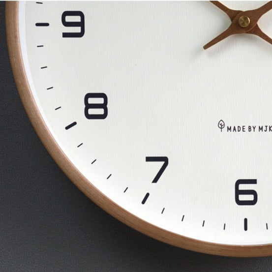 Minimalist Wooden Wall Clock - A Stylish Addition to Your Interior!