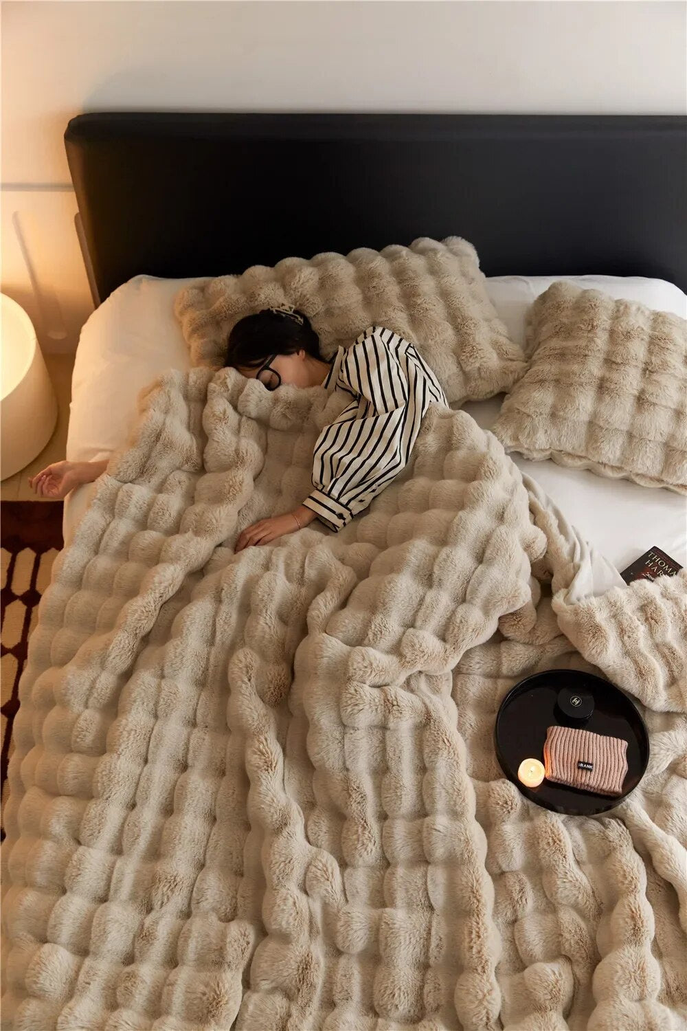 SnuggleSoft | Warm Plush Blankets