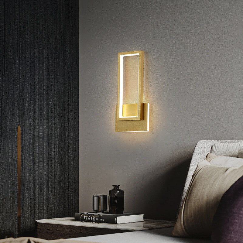 LumiDazzle - Luxe gold LED wall lamp with minimalist design