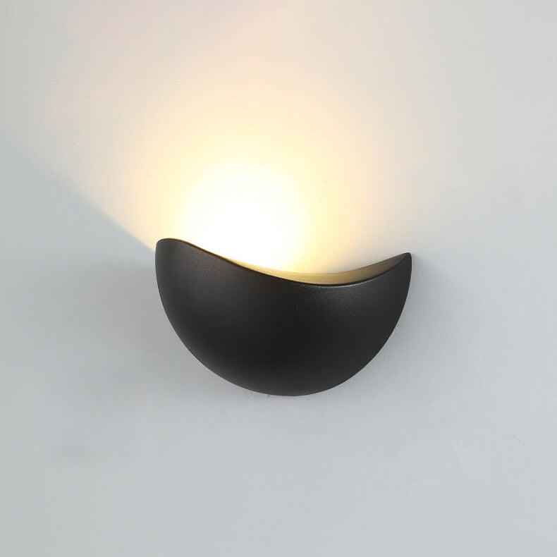 Luminia - Creative Minimalist Half-Round Aluminium LED Wall Lamp