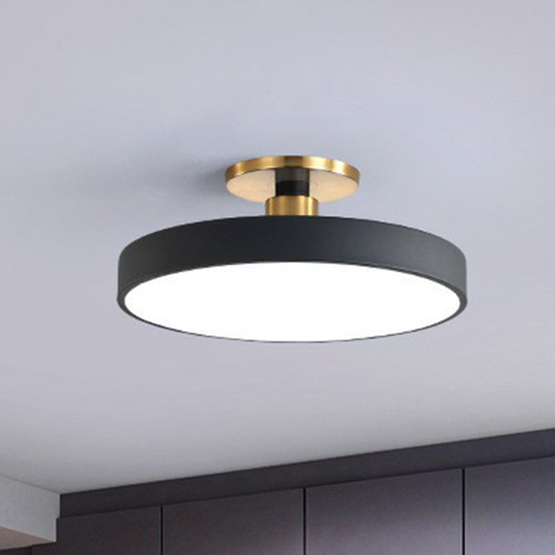 Elegant LED Ceiling Light - Scandinavian Style