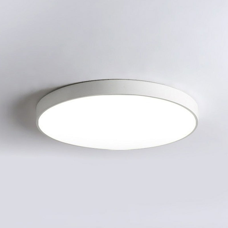 SvelteLight – Elegant LED Ceiling Light in Scandinavian Style