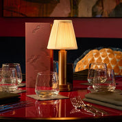 LuxeSilk - Wireless Table Lamp in Soft Metal