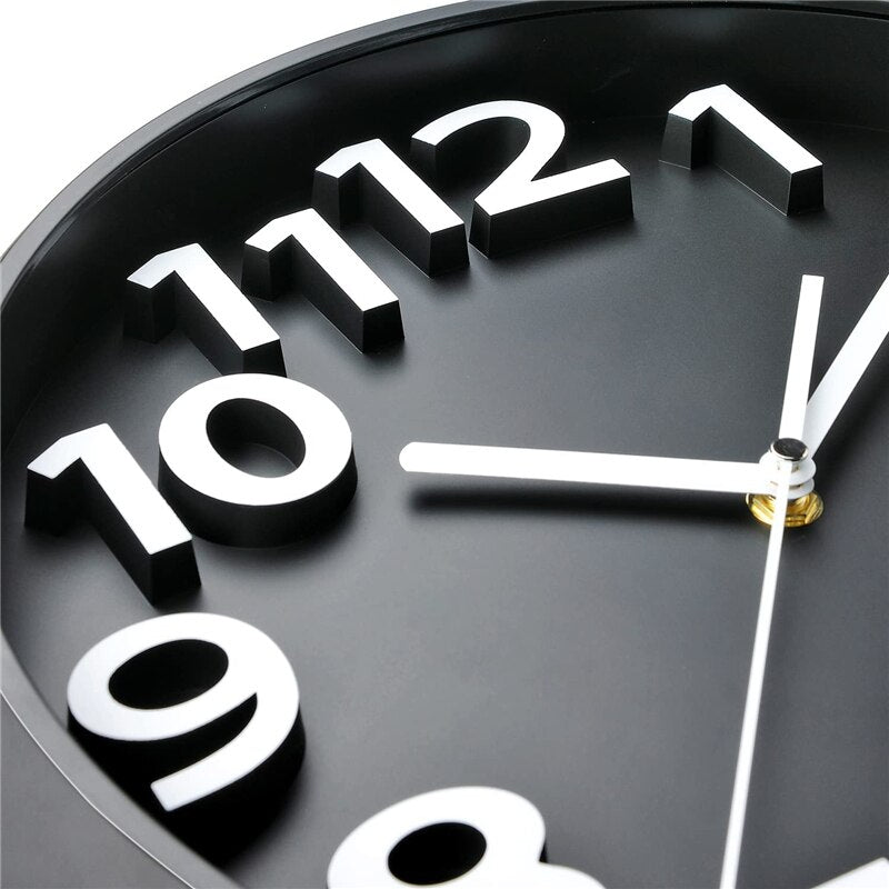 GlowDesign - Stylish Wall Clock with Simple Elegance