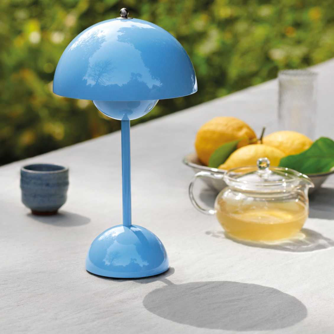LunarGlow - LED Table Lamp for a Cosy Interior
