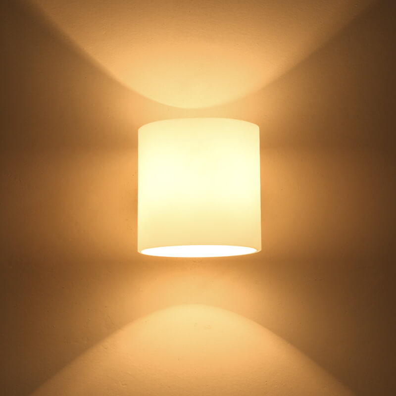 GloBrite - Modern wall lamp in cylindrical shape with 1 light