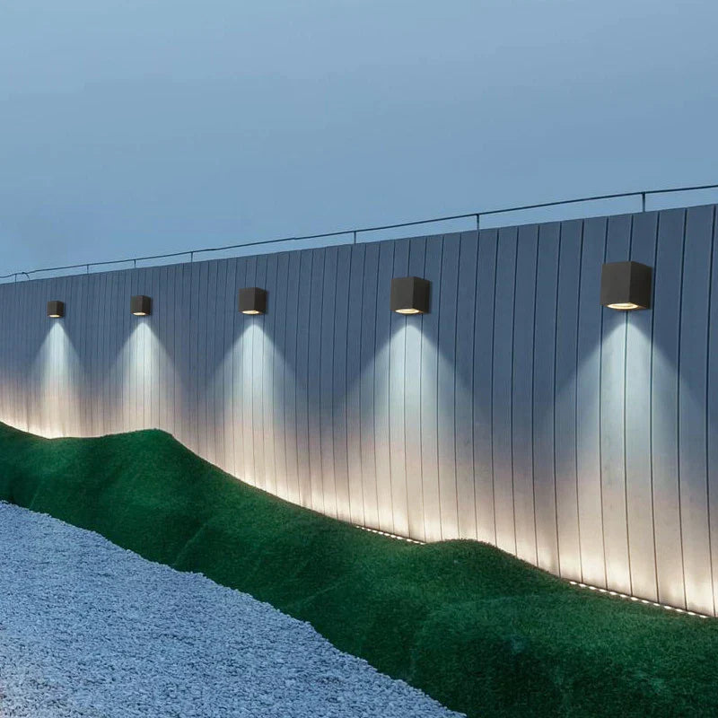 Skyline - LED Wall Lamp for Outdoor Use