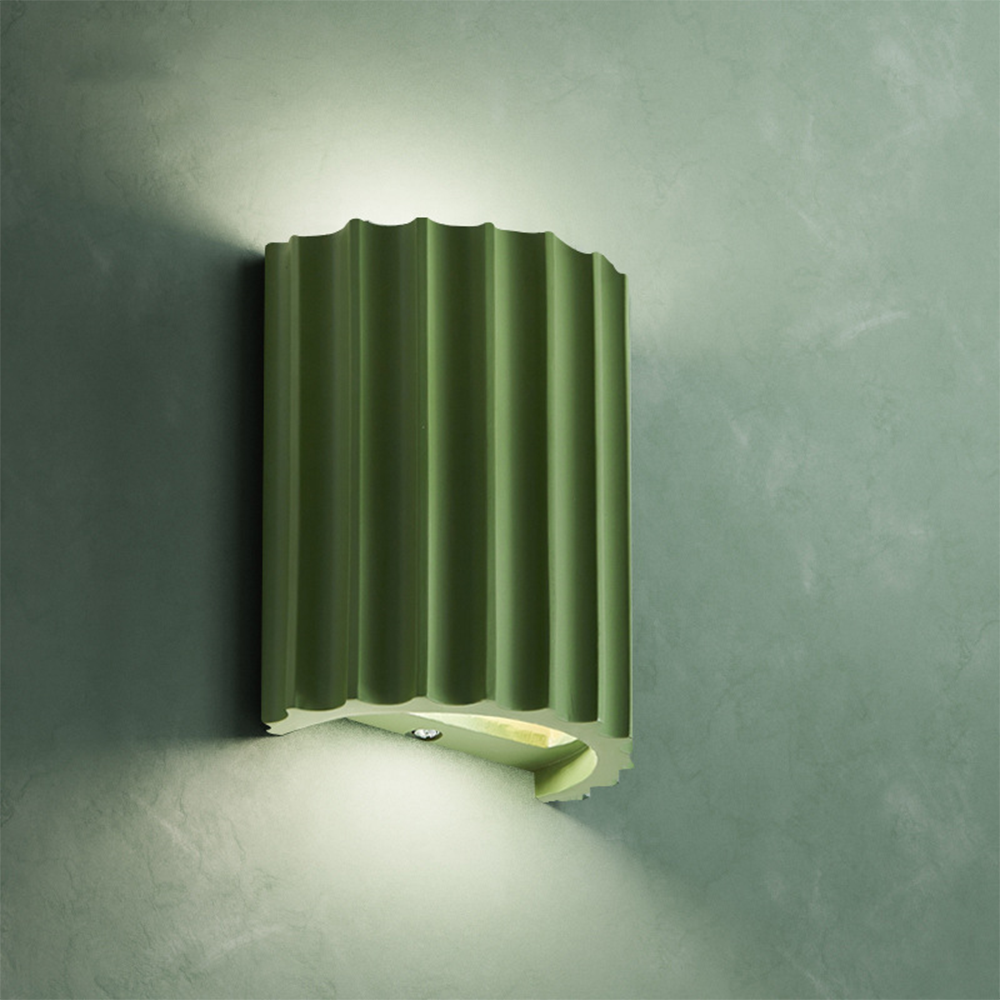 Round Wall Lamp - Elegant and Modern Lighting for Your Living Room