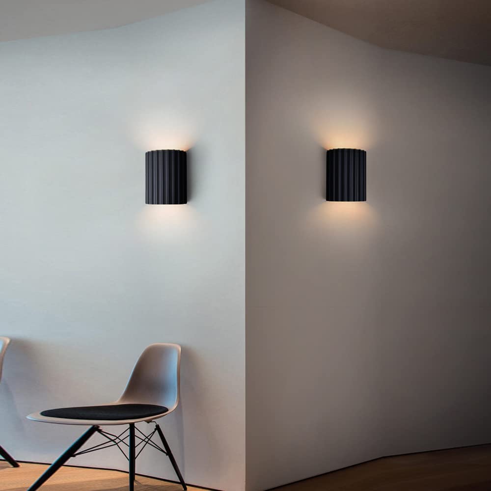 Round Wall Lamp - Elegant and Modern Lighting for Your Living Room