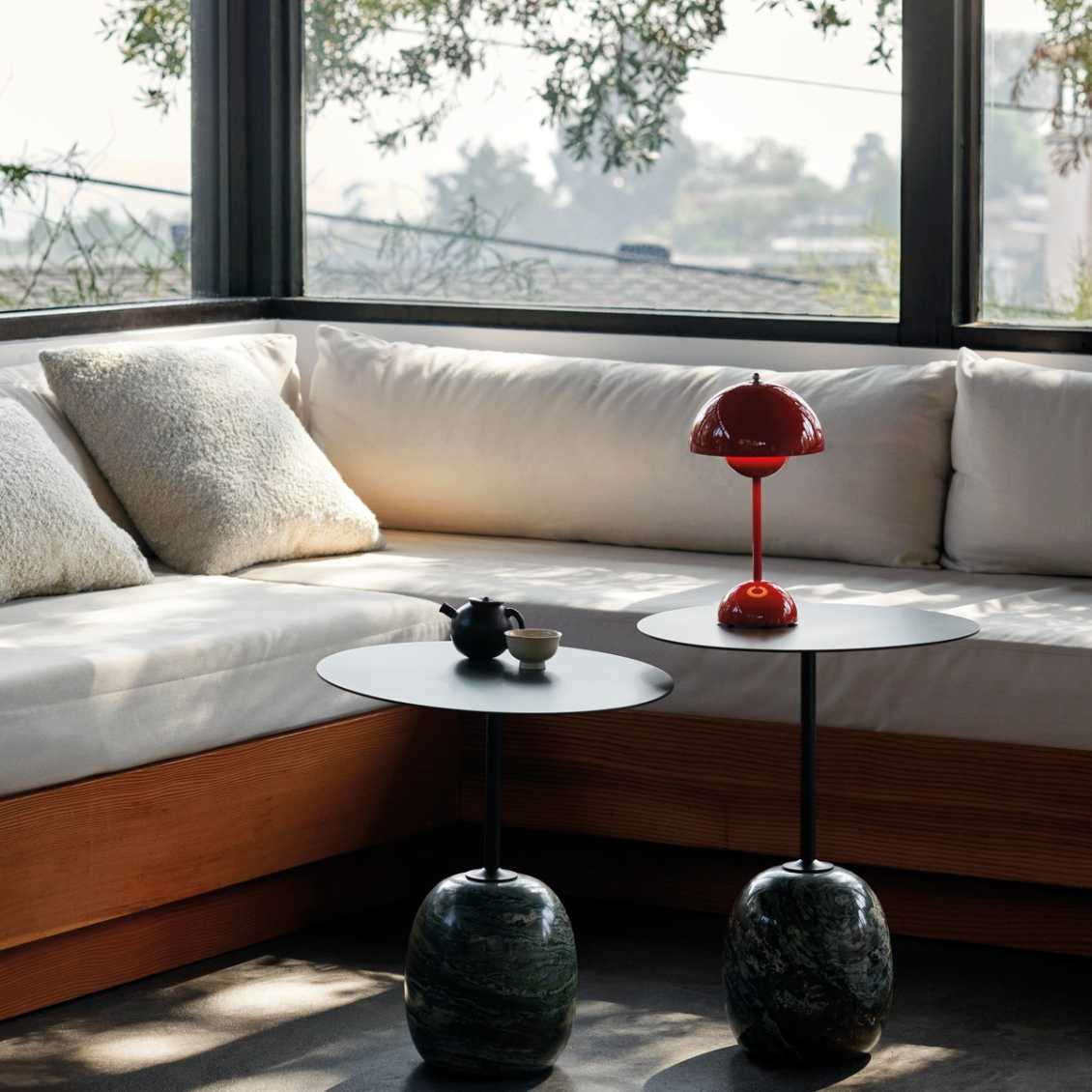 LunarGlow - LED Table Lamp for a Cosy Interior