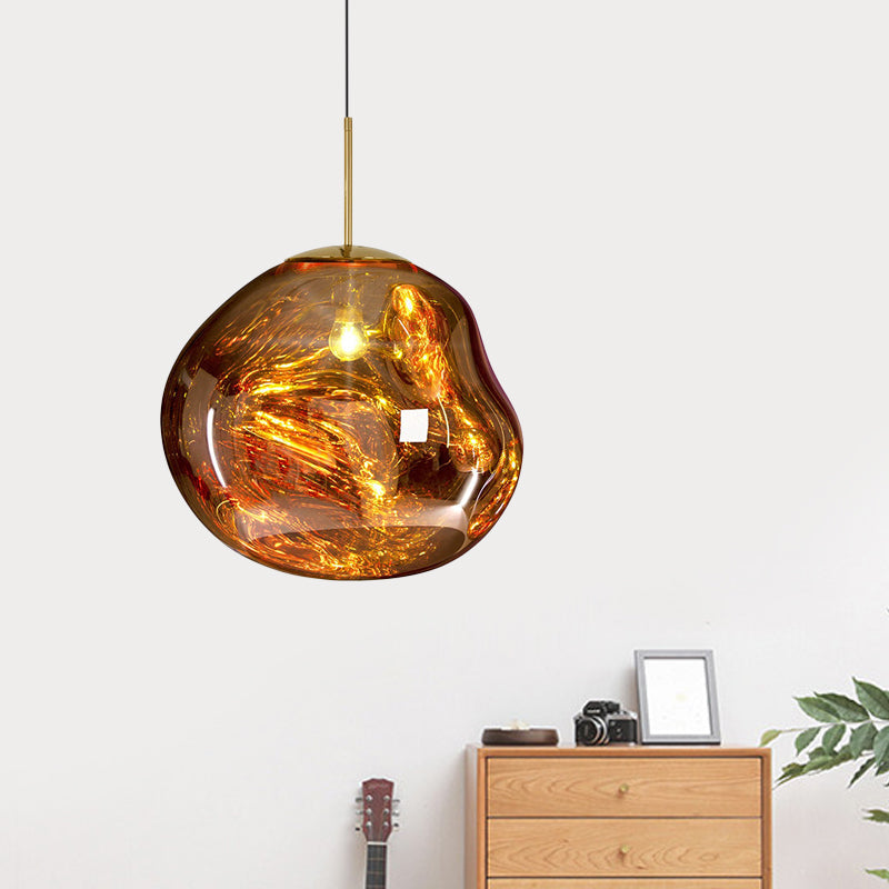 RadiantElegance – Modern Ceiling Light in Glass for the Kitchen