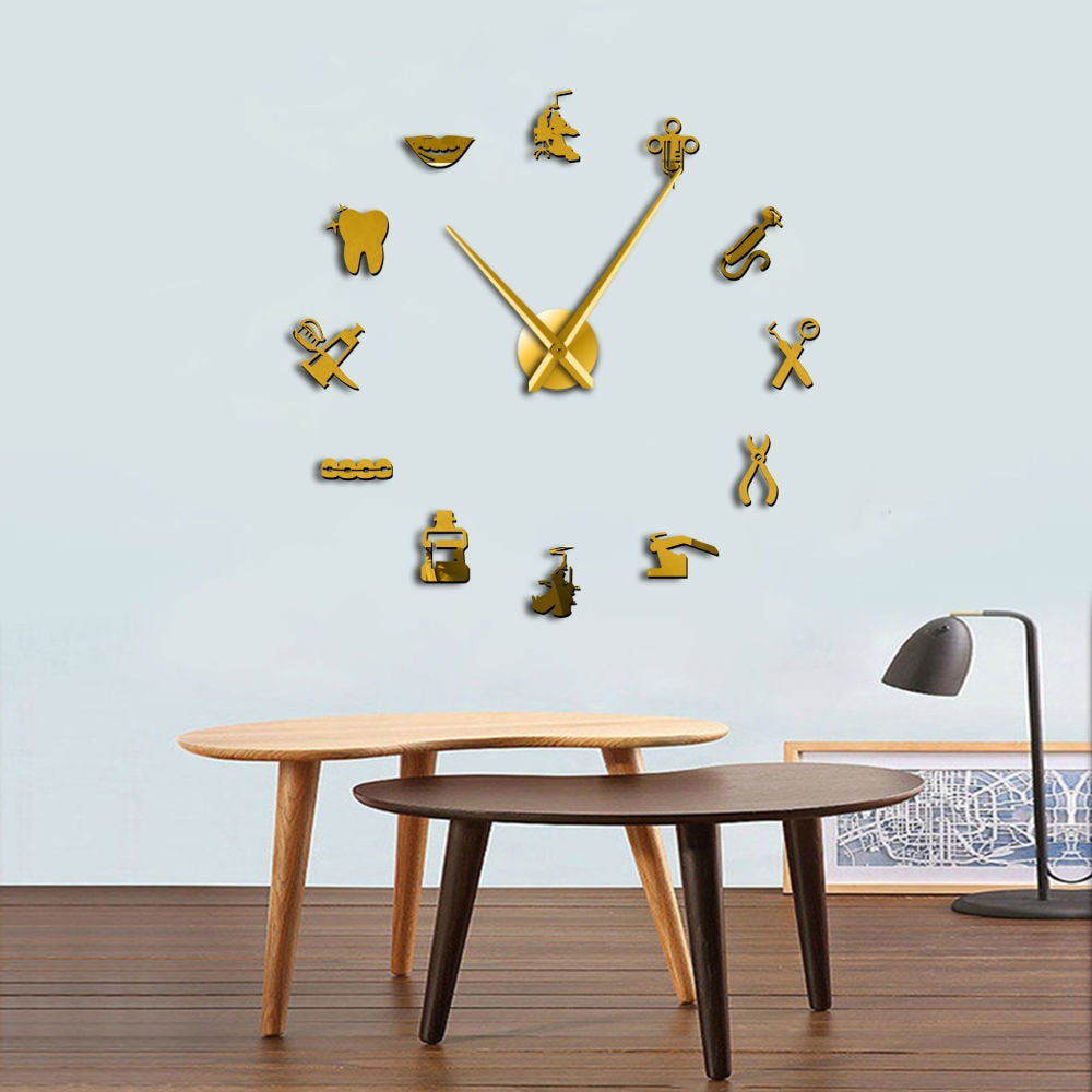 Giant Clock for Dental Practices - Enhance the Efficiency of Your Practice!