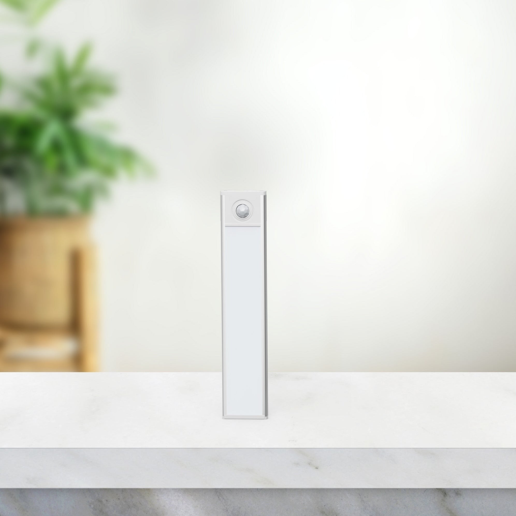 SmartHome - Wireless LED Strip Motion Sensor - No Hassle with Cables