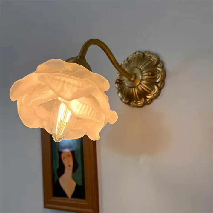 CopperBloom - Vintage Flower Glass Wall Lamp