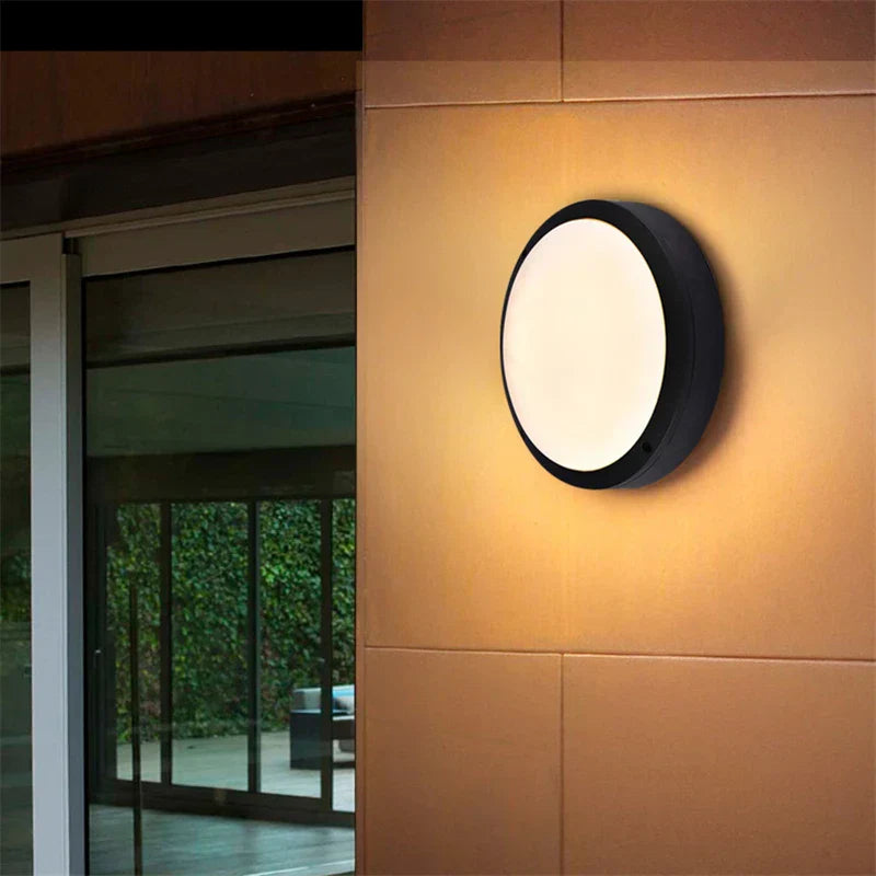 VertexBeam - Outdoor Wall Light