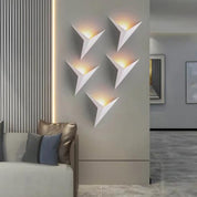 AuraLight - Minimalist and Stylish Wall Lamp