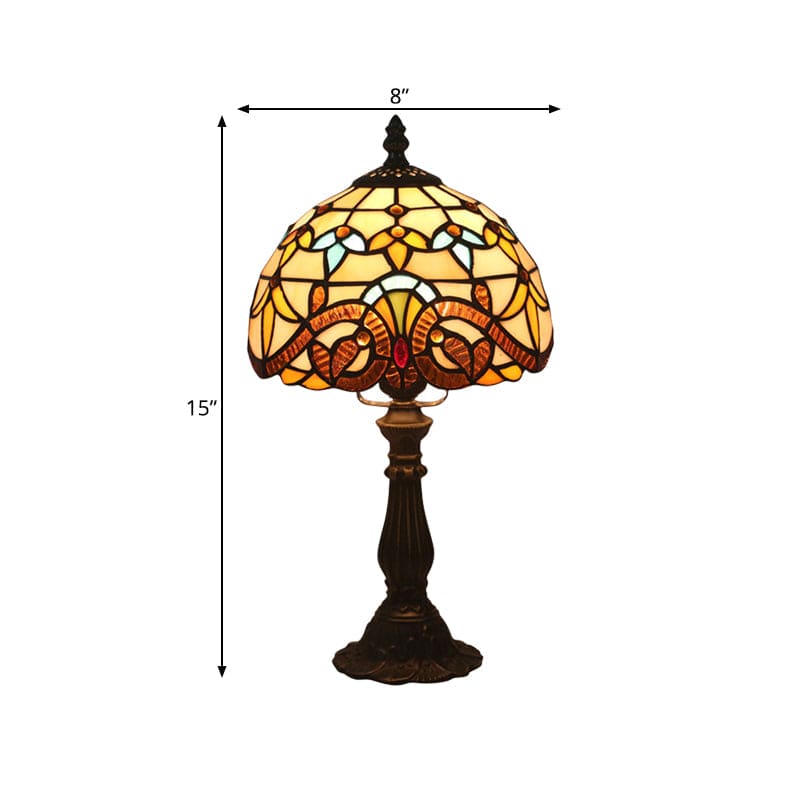 LightBreeze - Tiffany-style lamp made of coloured glass with lead lines