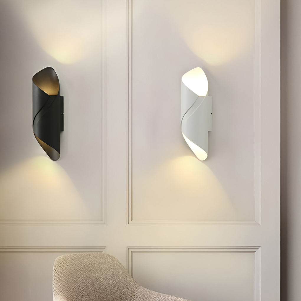 Outdoor Wall Lamp - Sustainable and Elegant Lighting