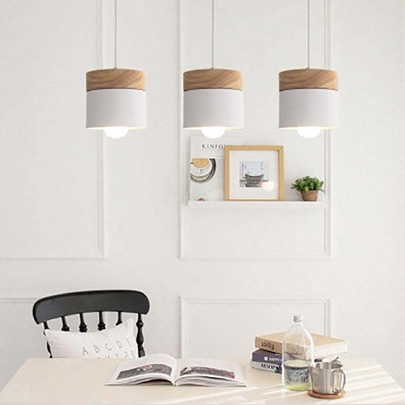 DesignBoîte – Chic and Contemporary Pendant Light