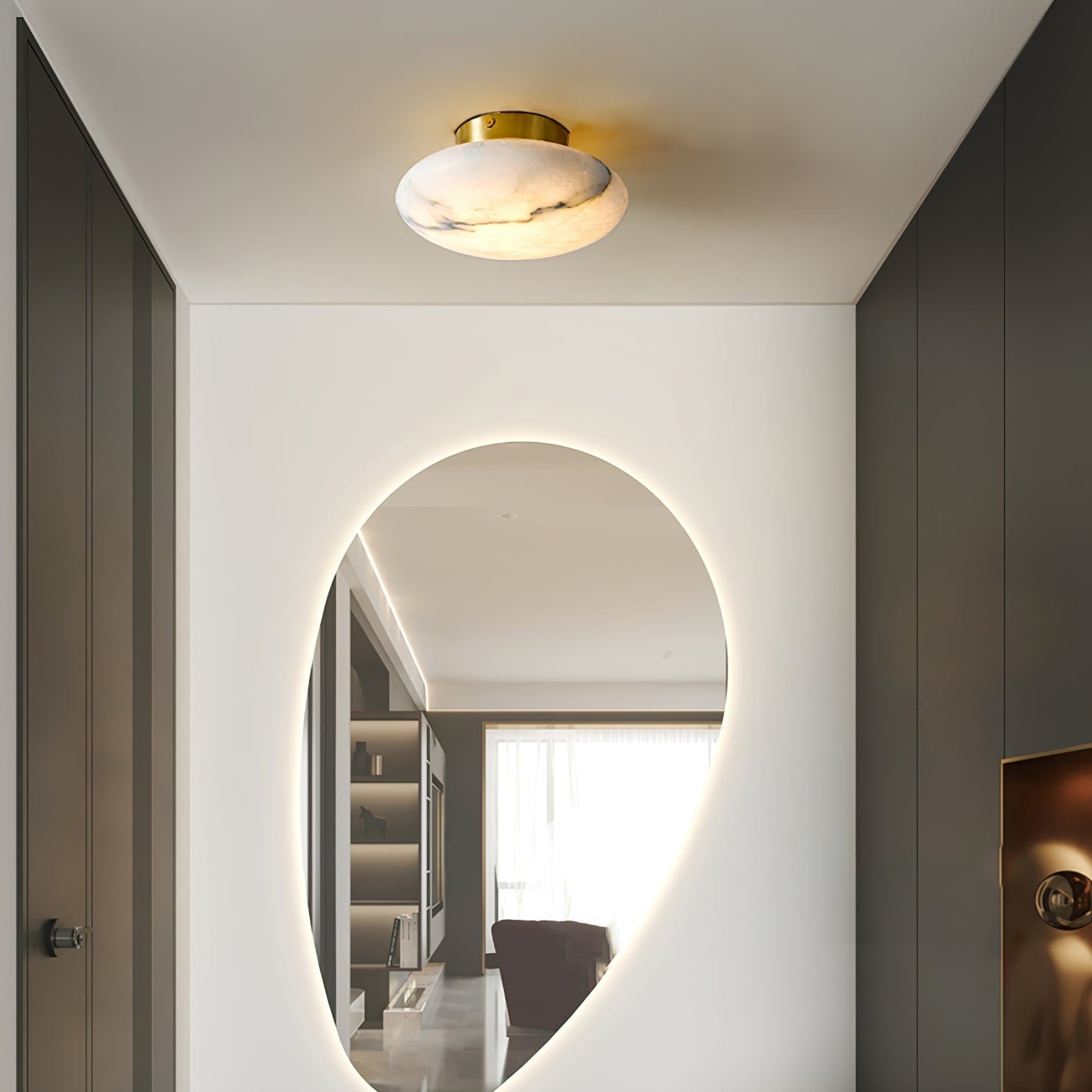 OvaleLuxe - Alabaster Wall Light for a Refined Interior