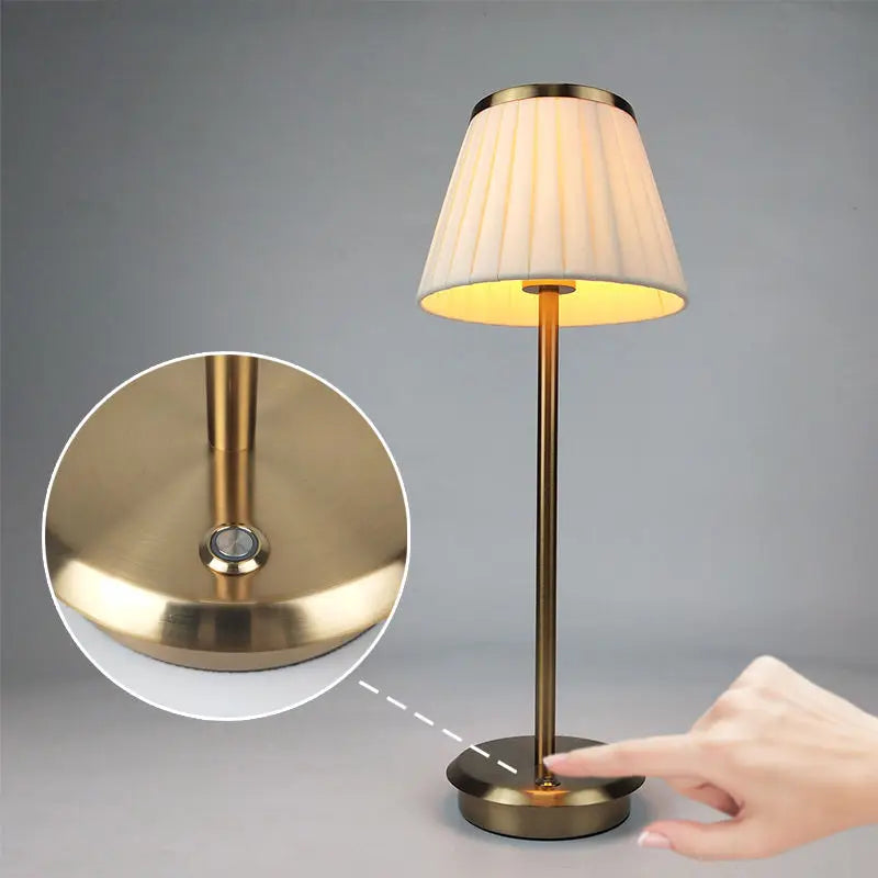 ShineRadiance - Wireless Copper Table Lamp
