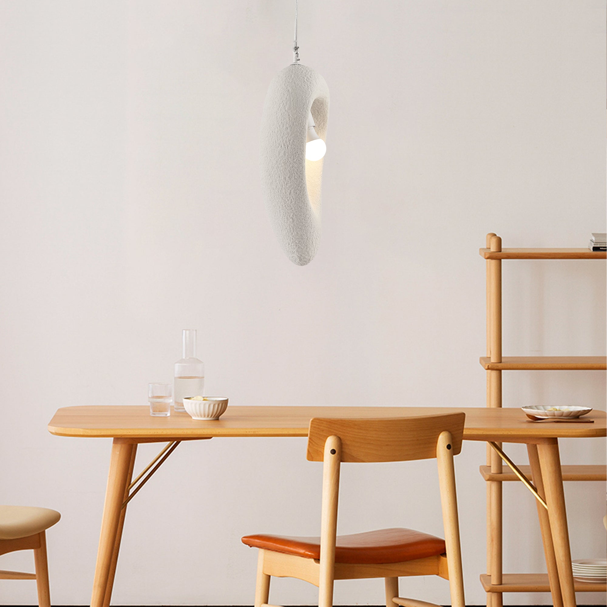 LustreElegant - Chic Pendant Light