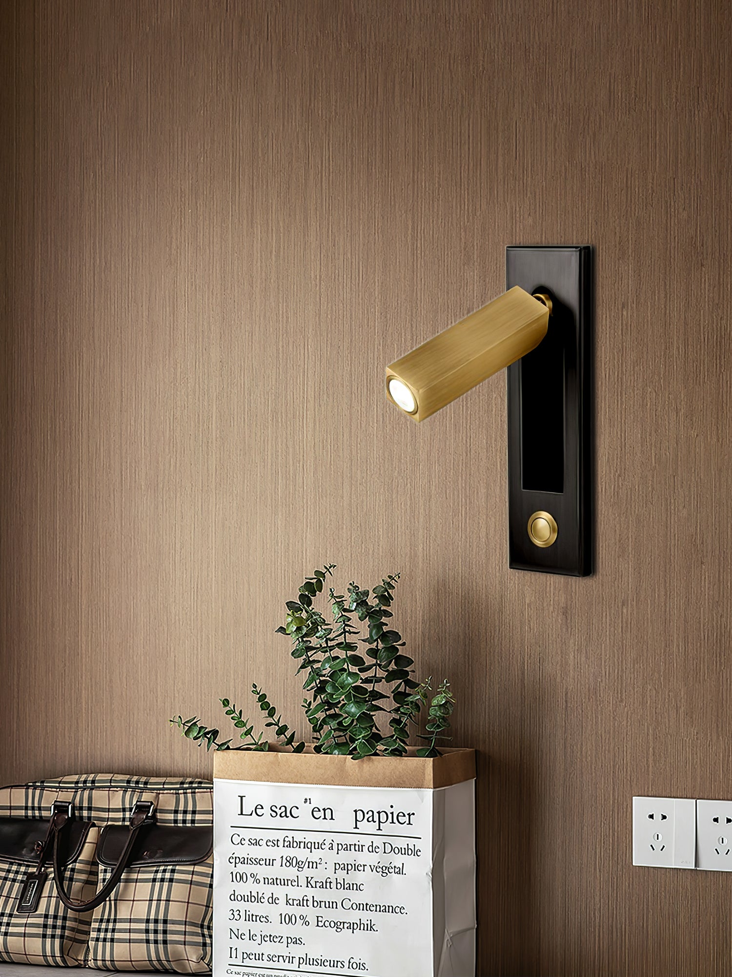 Embedded – Built-in Wall Lamp for the Night