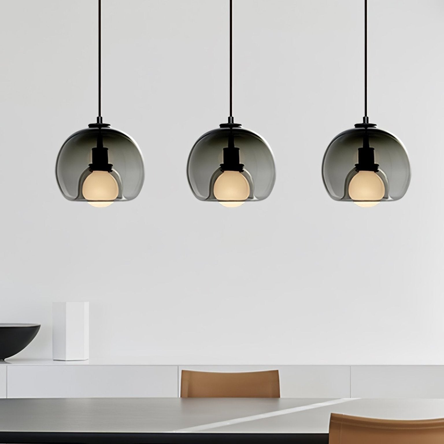 EclatPure - Simple and Refined Design