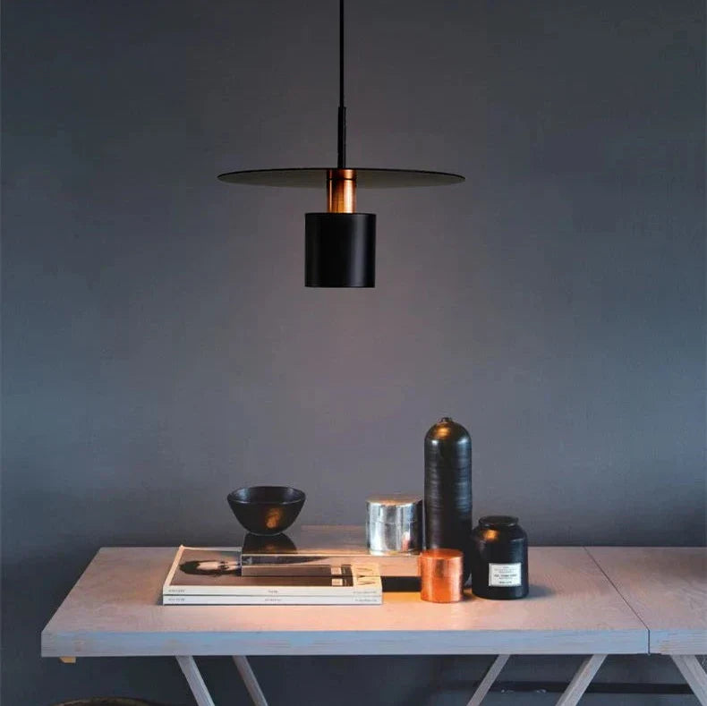 Linear – Elegant and Sleek Pendant Light