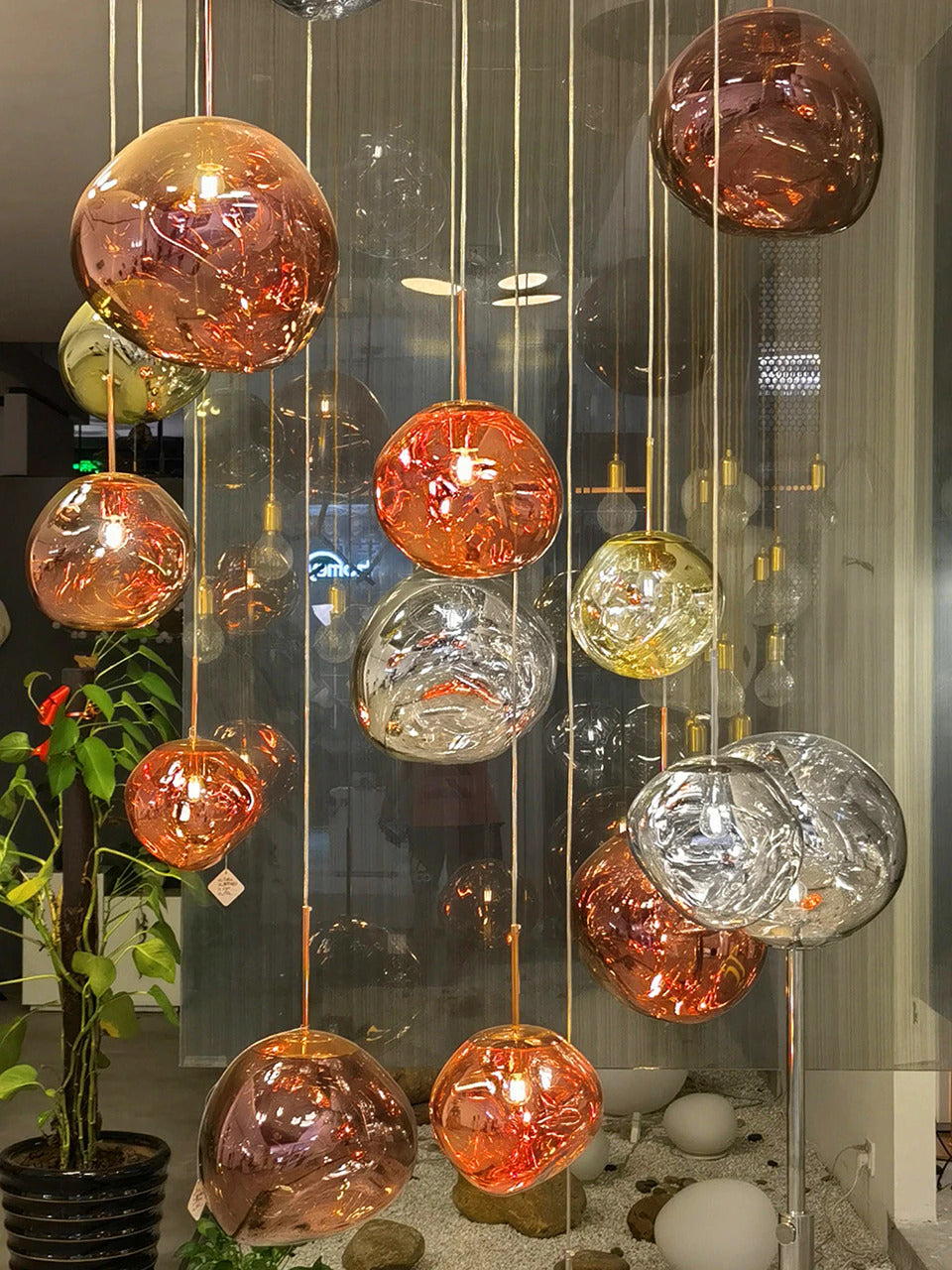 Silent Colourful Pendant Lights - Lighting and Elegance for Your Space