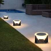 Sunlander - Elegant Solar Outdoor Light