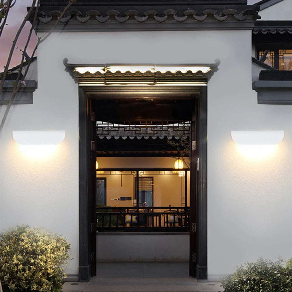 CascadeSpot - Waterproof Wall Lamp for Outdoors