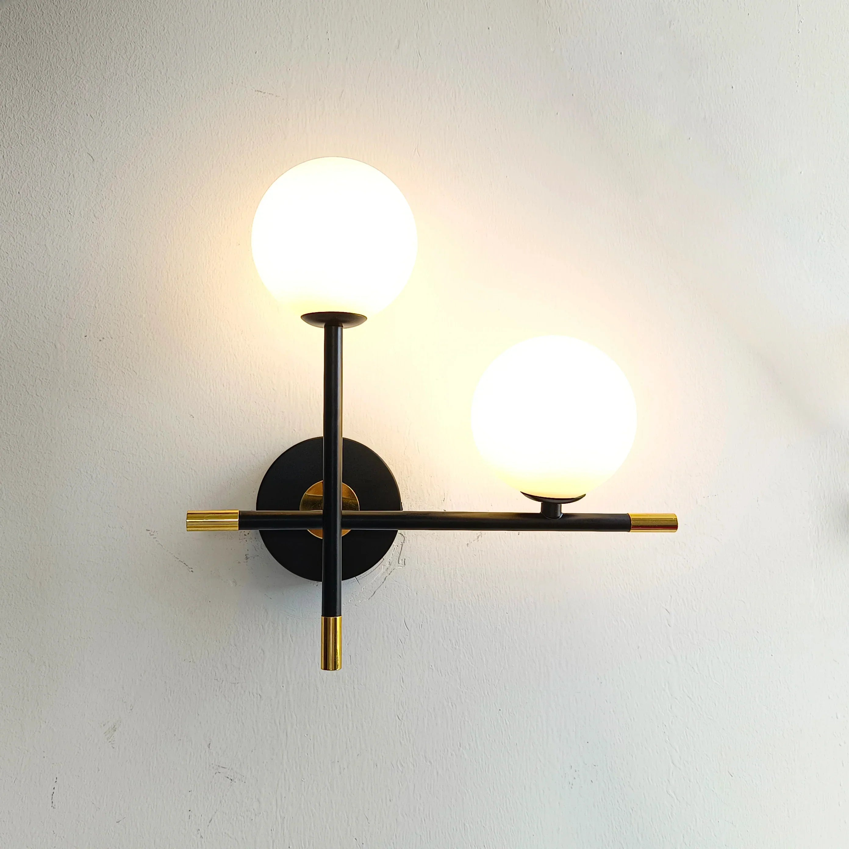 SparkSphere - Wall Light with Glass Sphere