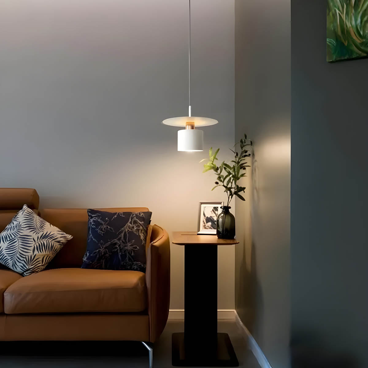 Linear – Elegant and Sleek Pendant Light