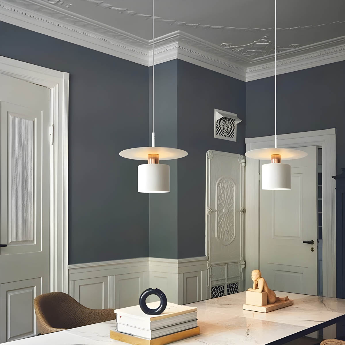 Linear – Elegant and Sleek Pendant Light