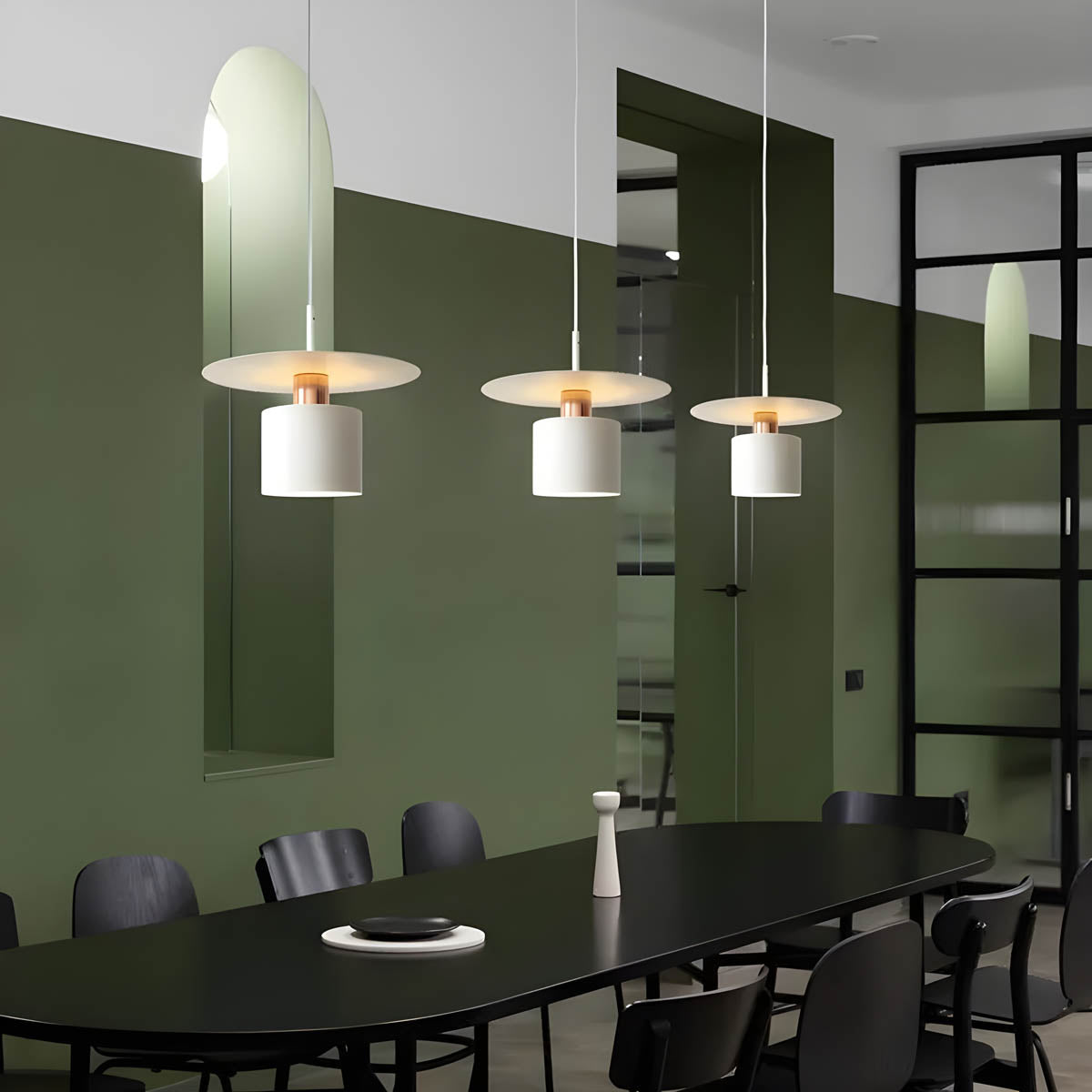 Linear – Elegant and Sleek Pendant Light