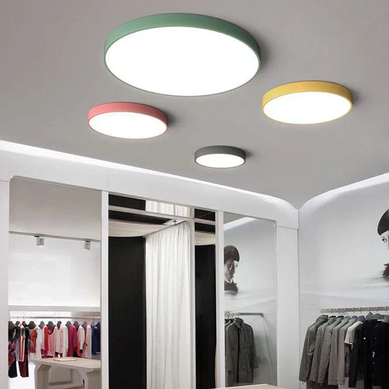 SpectraStyle - Colourful Lamp