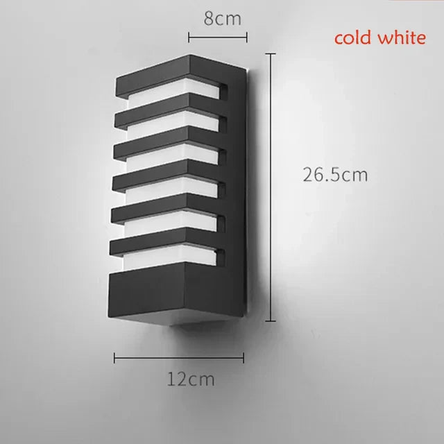 AlumiLuxe - Modern Aluminium Lamp