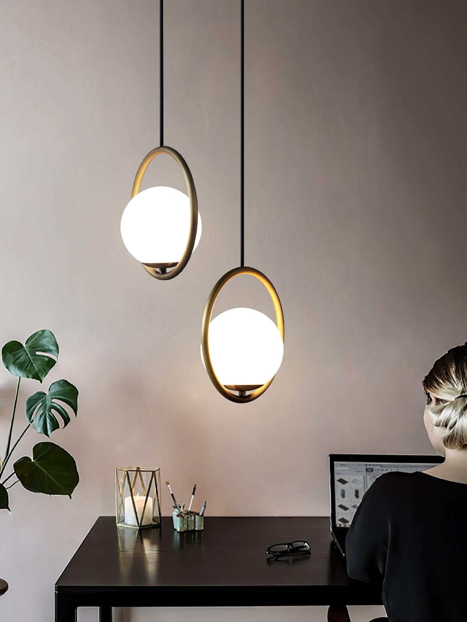 Mila - Elegant and Modern Pendant Light