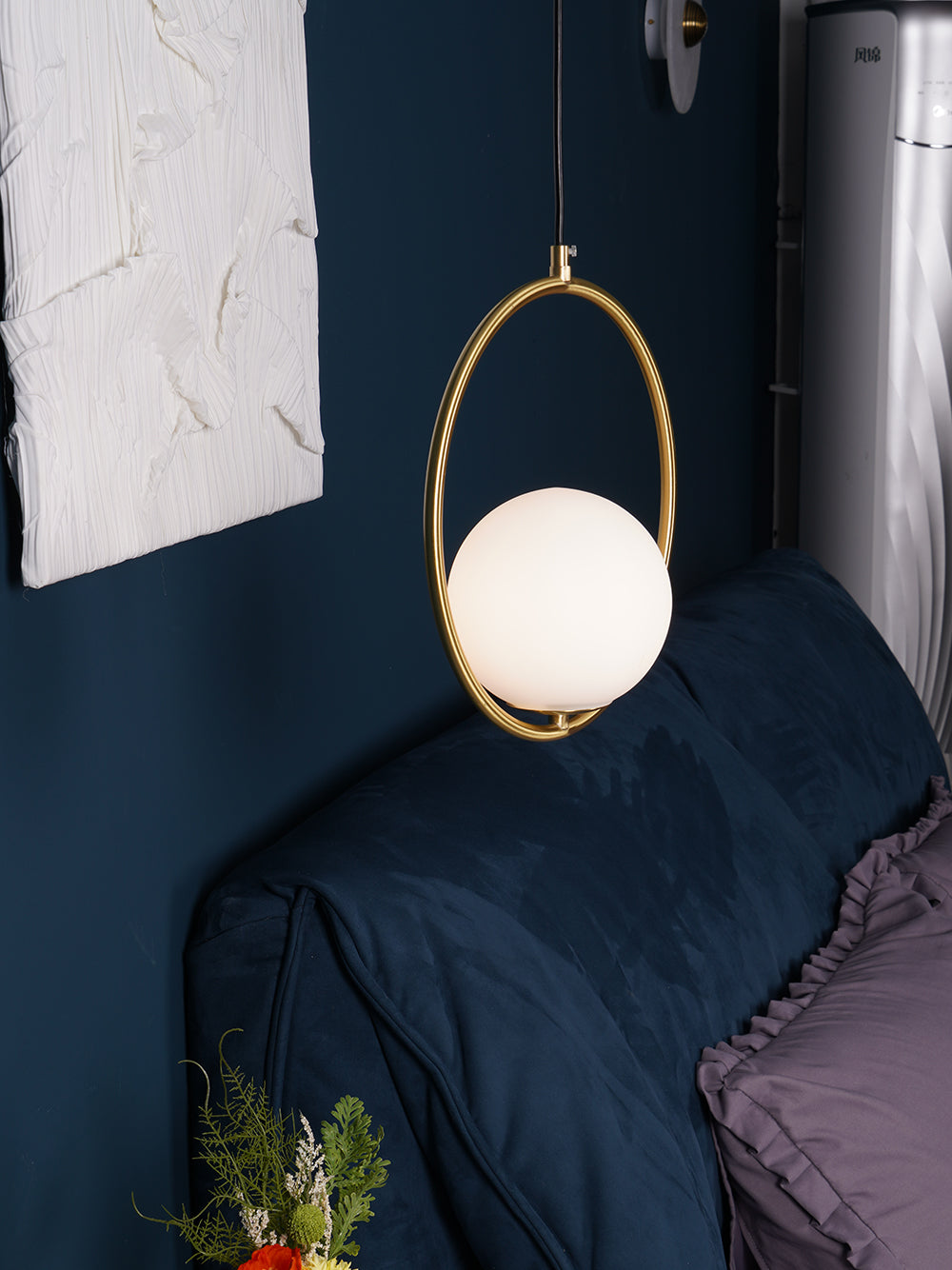 Mila - Elegant and Modern Pendant Light